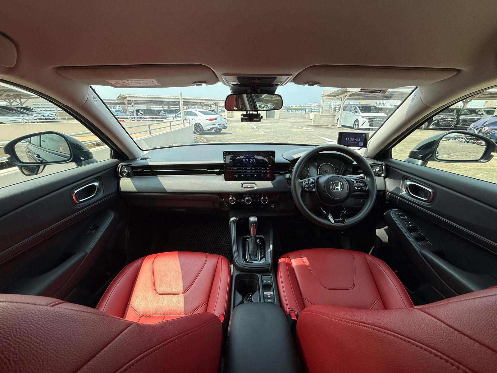 Honda Vezel 1.5 G photo 6